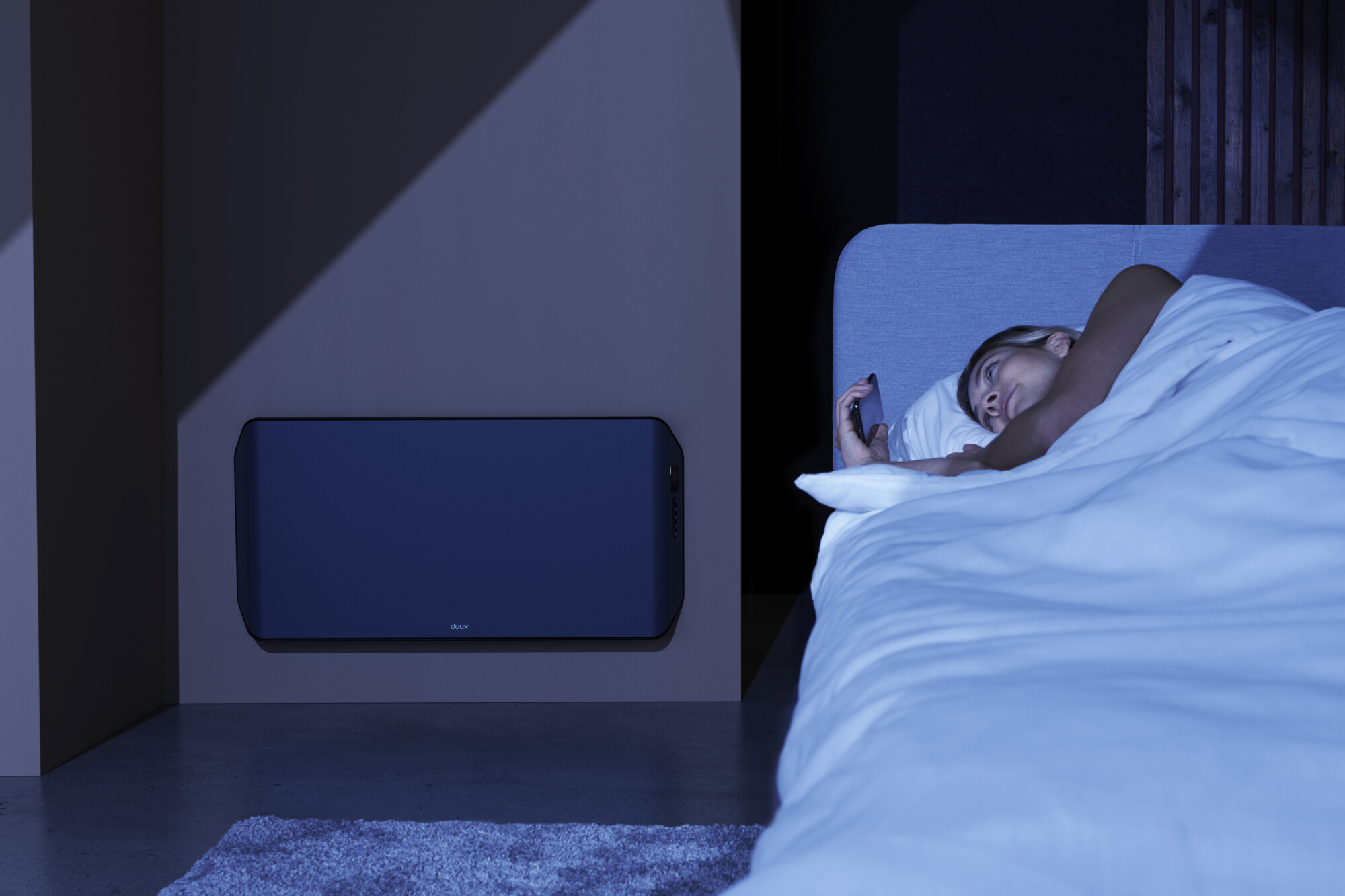 Duux Edge 1000 Smart Convection Heater in Grey on night mode for undisturbed sleep. 