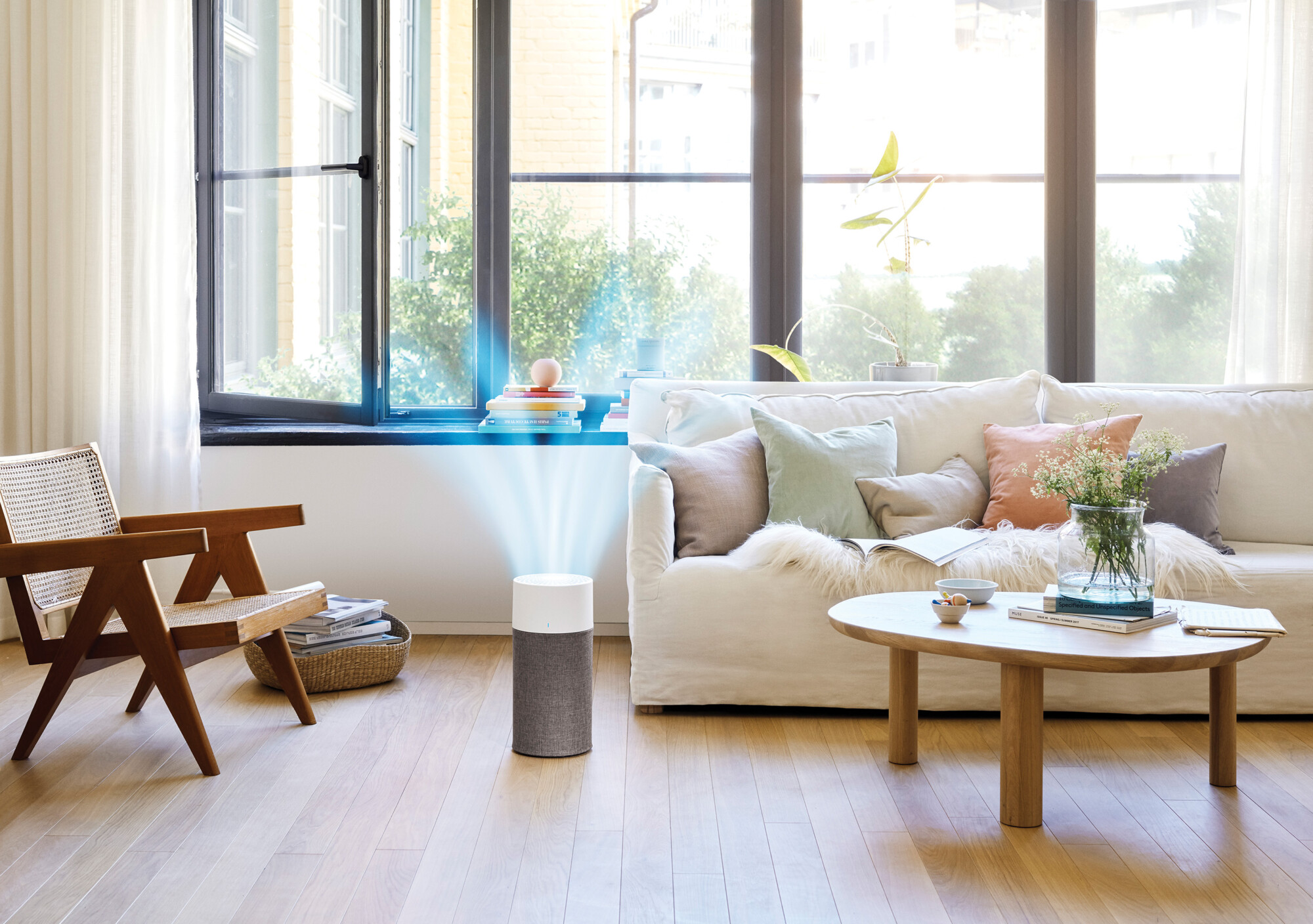 Improve your air health with ease with the Blueair 3210 Arctic Tail Air Purifier.